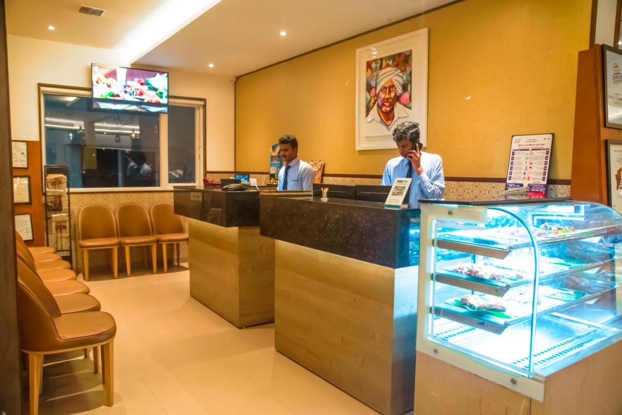 Hotel Annamalai Bahur Exterior photo
