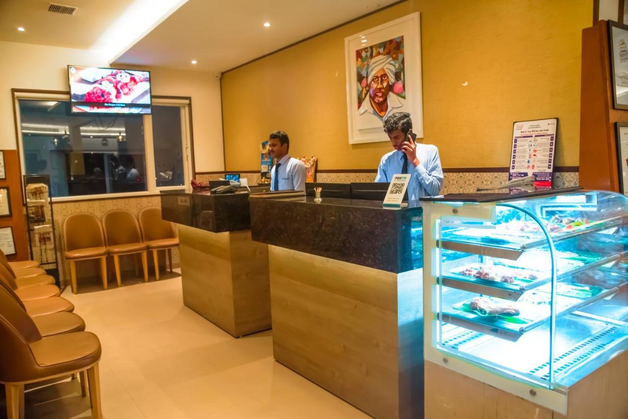 Hotel Annamalai Bahur Exterior photo